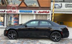 کرایسلەر 300